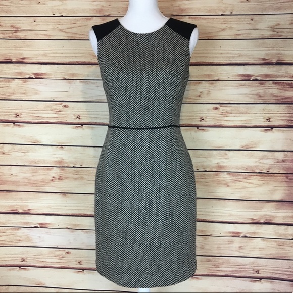 Banana Republic Dresses & Skirts - Banana Republic Herringbone Sheath Dress Black 4